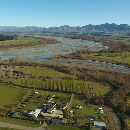 Waiau Motor Camp & Cabins Екстериор снимка