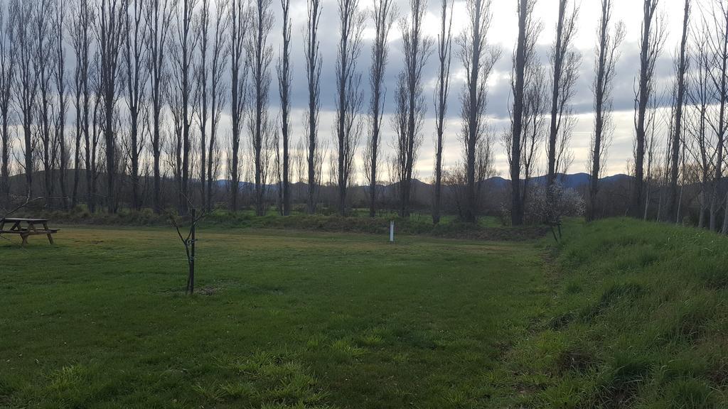 Waiau Motor Camp & Cabins Екстериор снимка