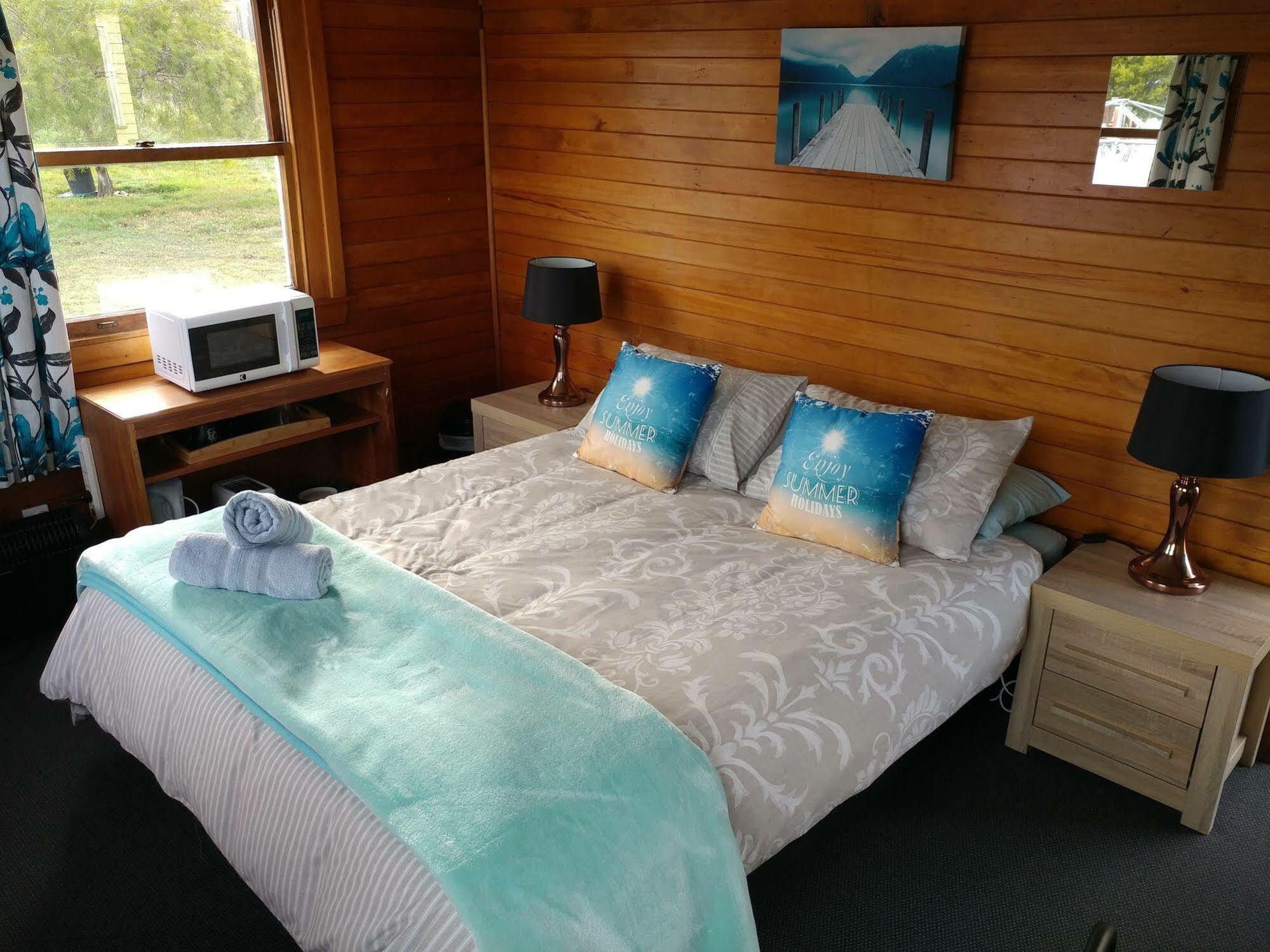 Waiau Motor Camp & Cabins Екстериор снимка