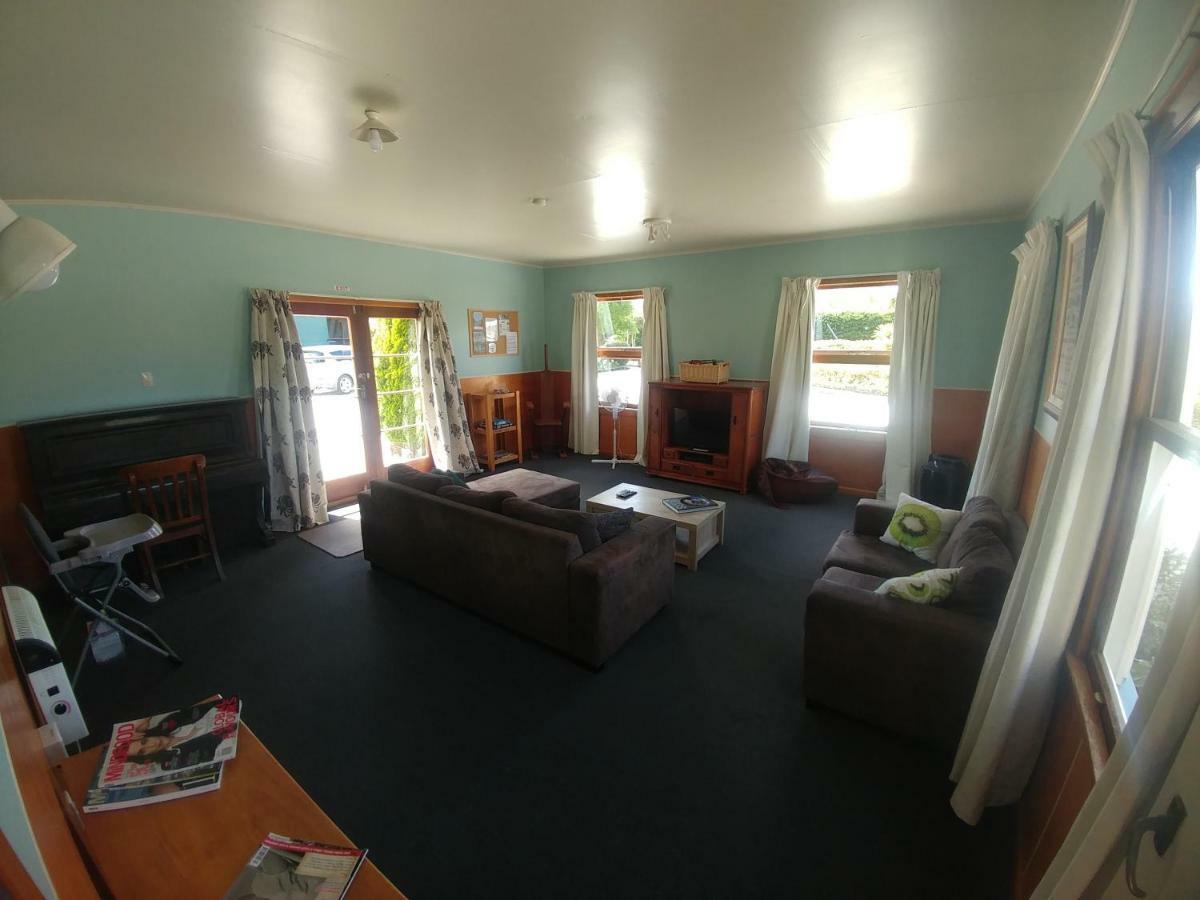 Waiau Motor Camp & Cabins Екстериор снимка