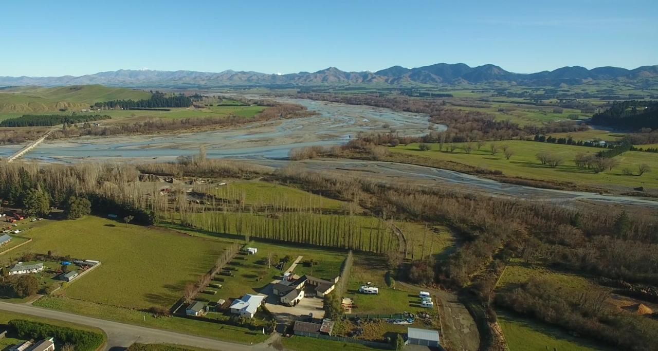 Waiau Motor Camp & Cabins Екстериор снимка